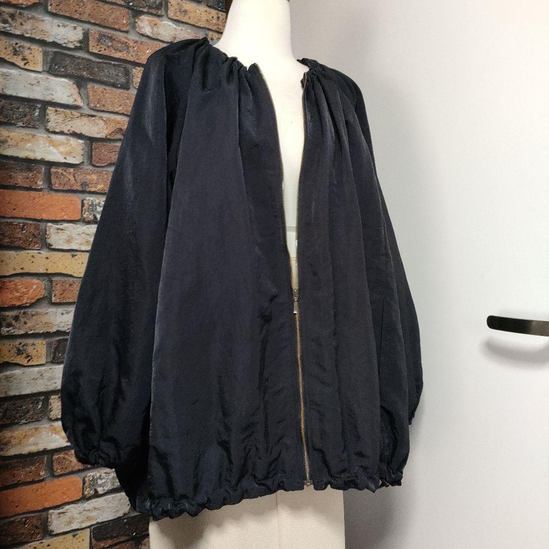 wako様【✨新品✨】BEARDSLEY ビアズリー ◎ギャザーブルゾン　黒