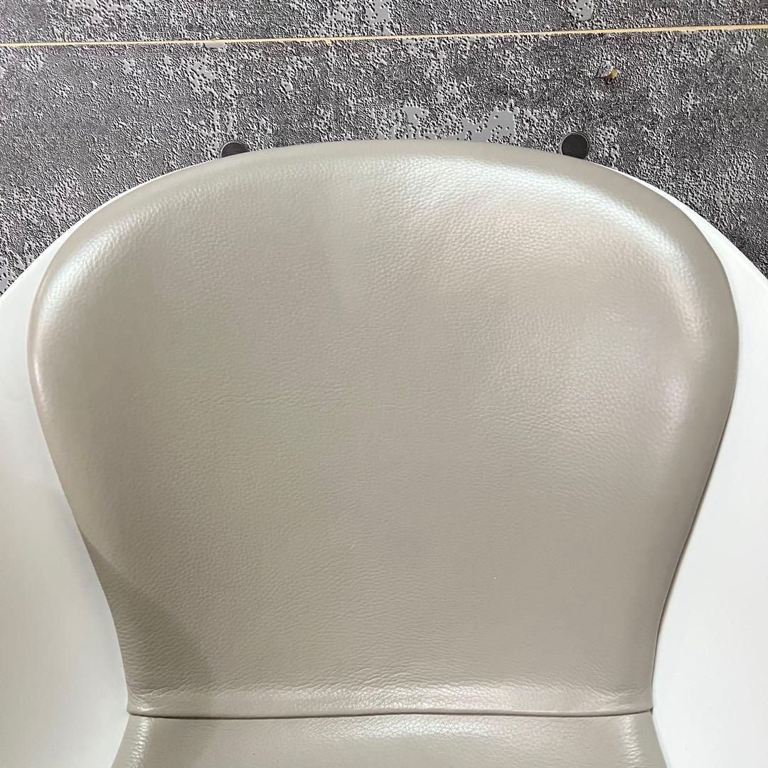 あの꧁BoConcept ボーコンセプト꧂adelaideアデレードチェア