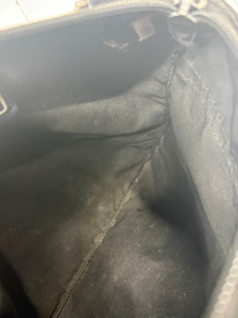 PRADA プラダ　サコッシュ　ショルダーバッグ　ナイロン　ブラック