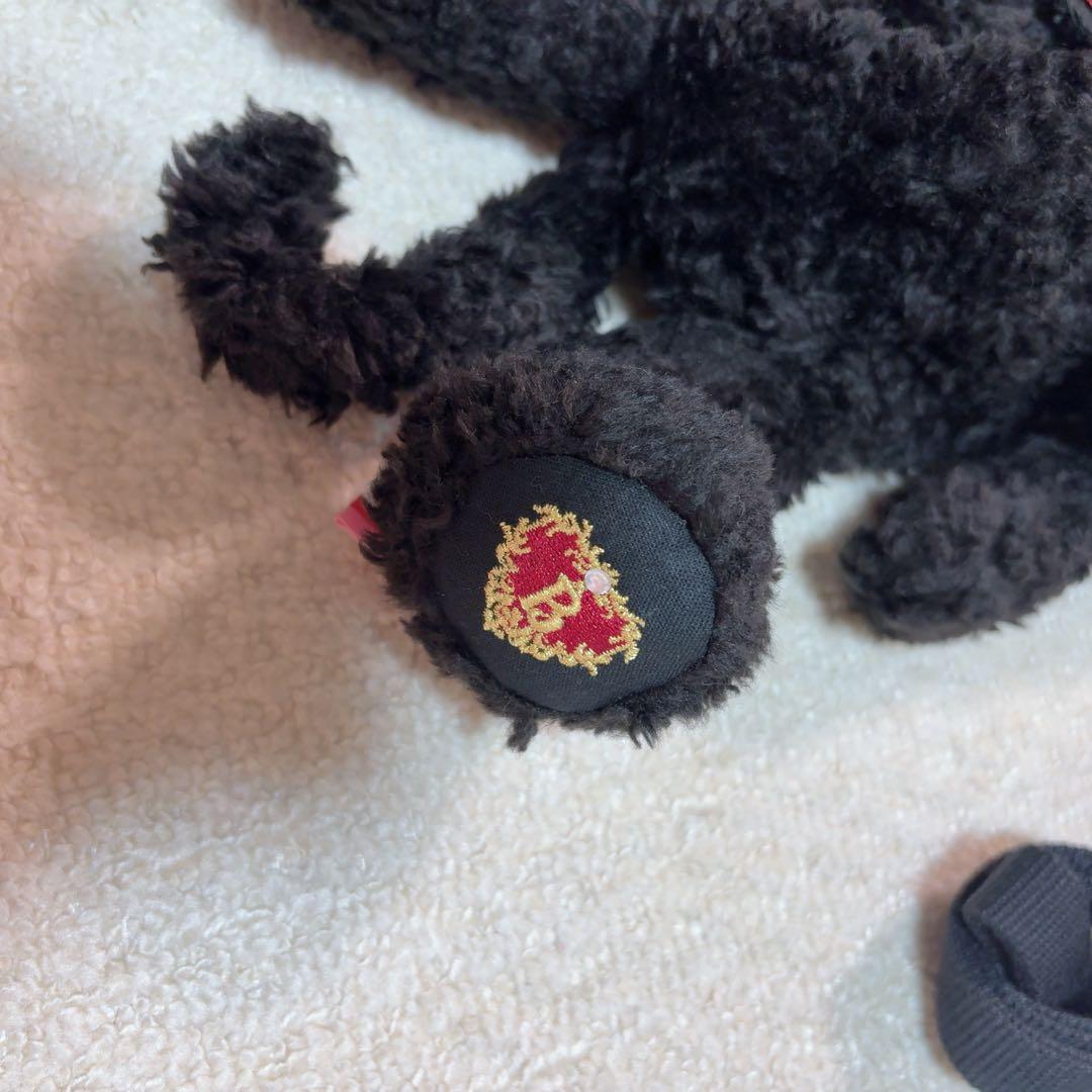 ねこくみゃちゃんポシェット　黒エンジ