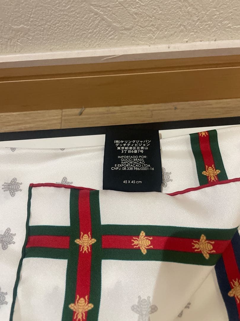 GUCCI シルク ポケットチーフ