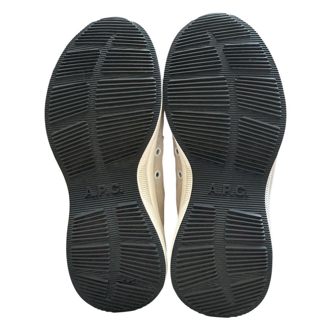 A.P.C. アーペーセー Run Around 23.5〜4㌢ スニーカー 白