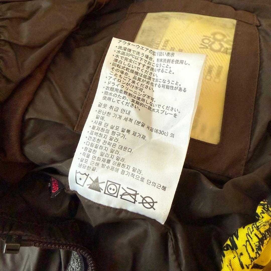 VOLCOM スノボウェアー(メンズ用) セットアップ 上下 総柄 Mサイズ