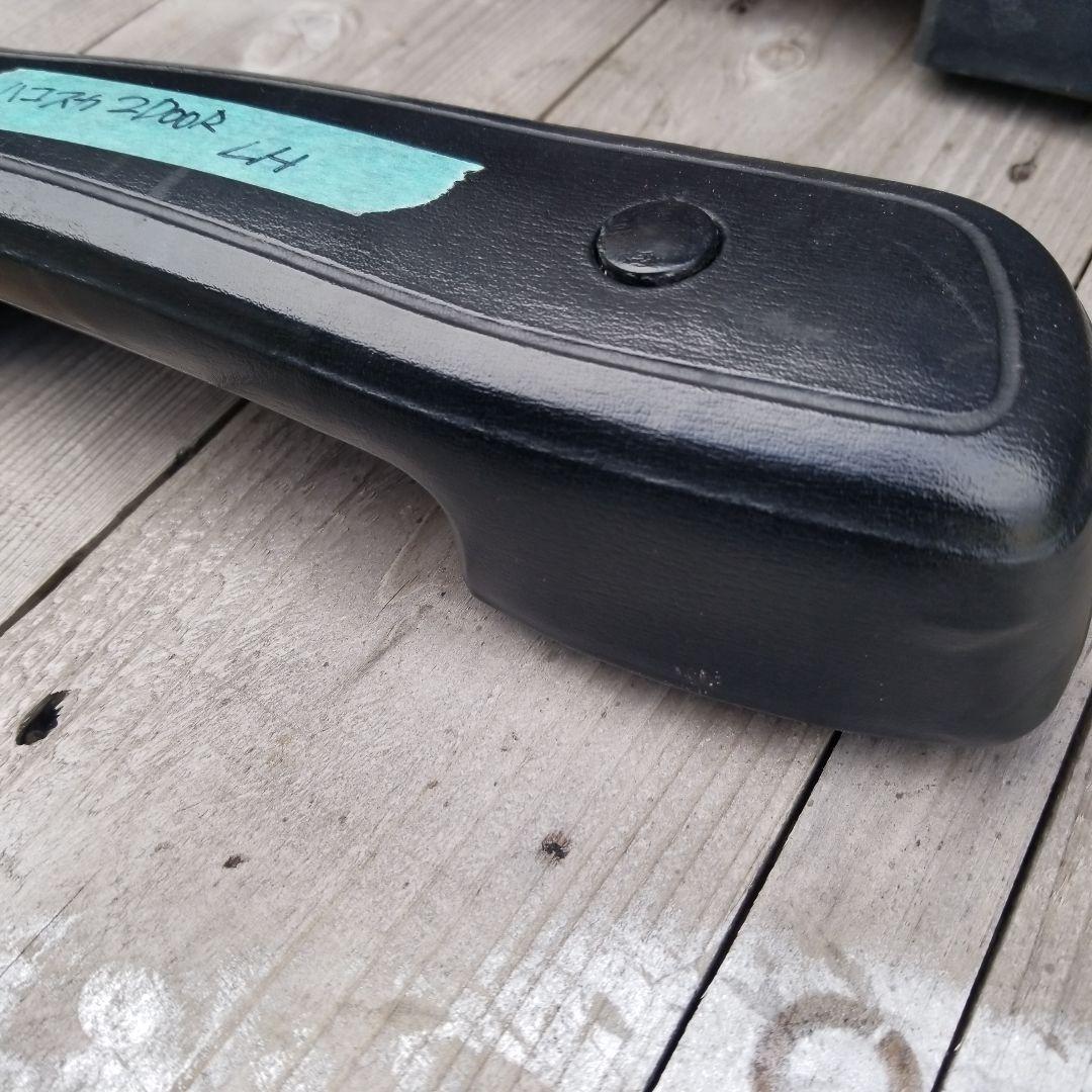 ハコスカ　2ドア　KGC10 インナーハンドル