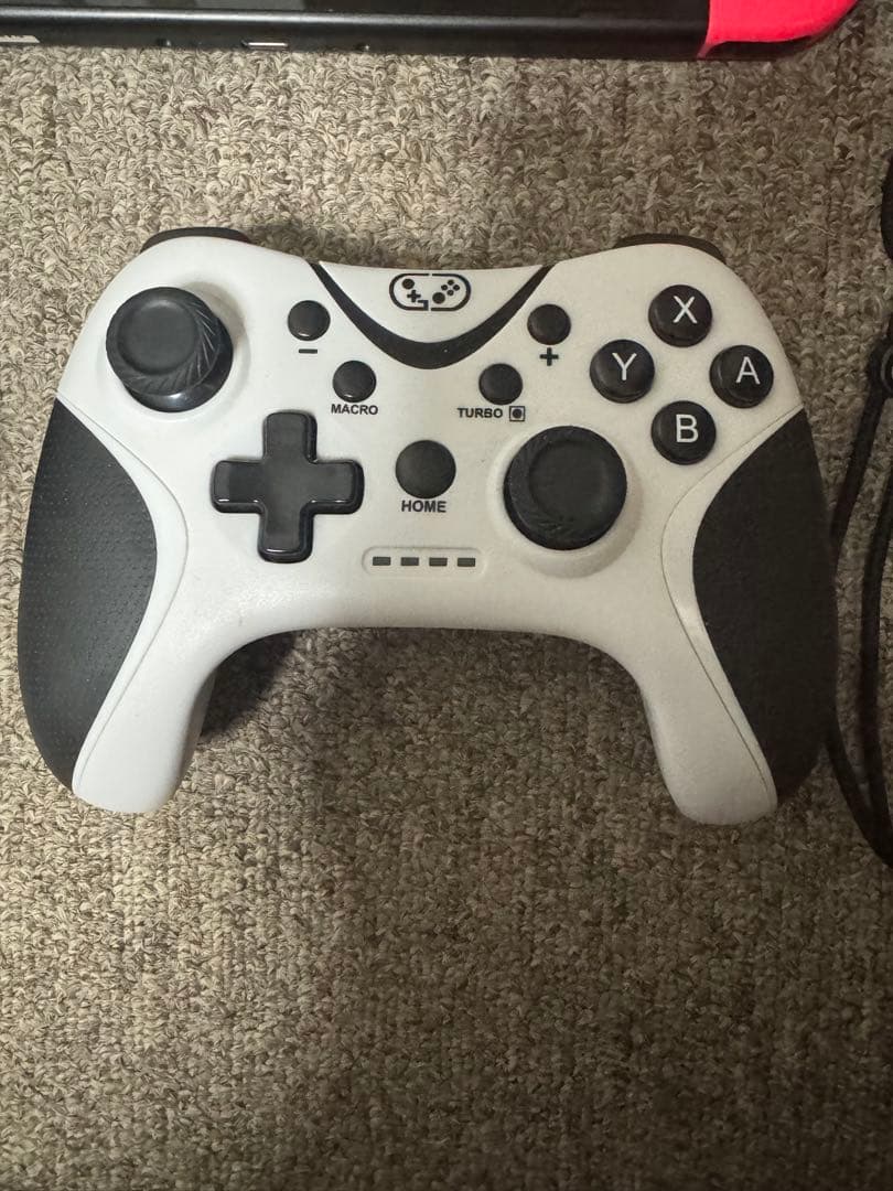 Nintendo swich 本体　オマケ付き　コントローラー　スプラトゥーン