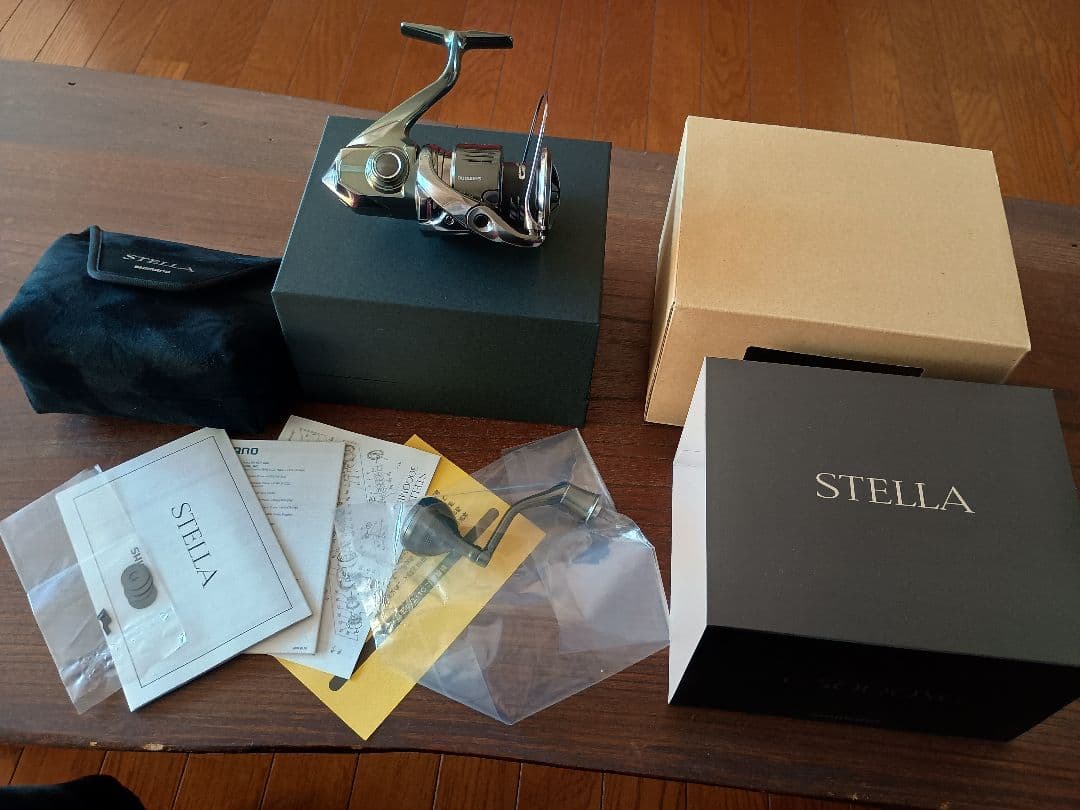 新品未使用 シマノ22ステラC5000XG 22STELLA C5000XG