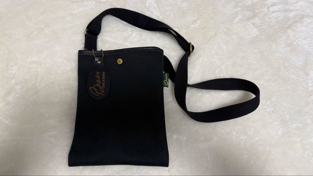BRADY NITONELLA MINI サコッシュ