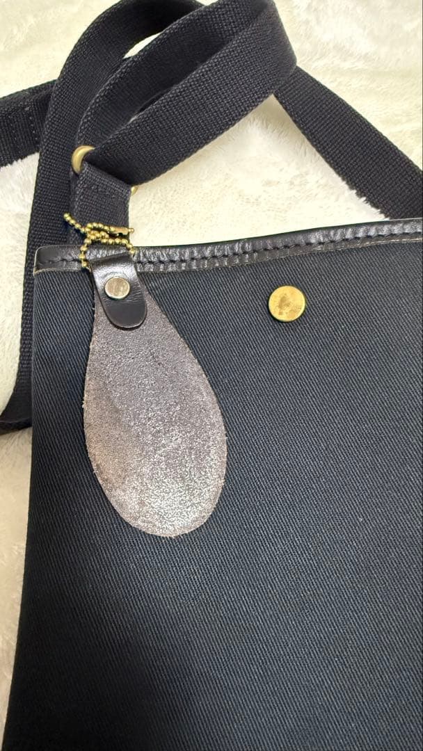 BRADY NITONELLA MINI サコッシュ