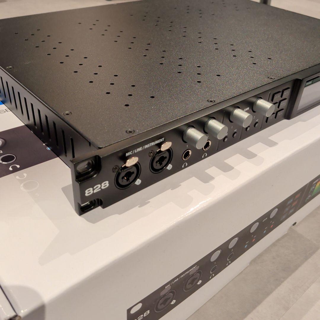 MOTU 828 オーディオインターフェイス(第5世代)