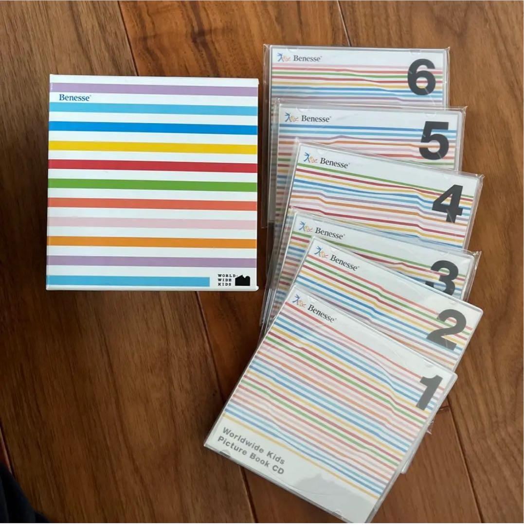 ほぼ未使用✦ฺ ワールドワイドキッズ 英語絵本 CDあり WWK