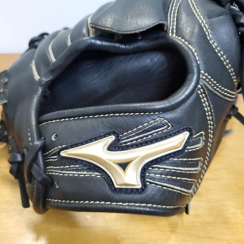 ミズノ MIZUNO グローバルエリート Gtrue 投手用 軟式グローブ