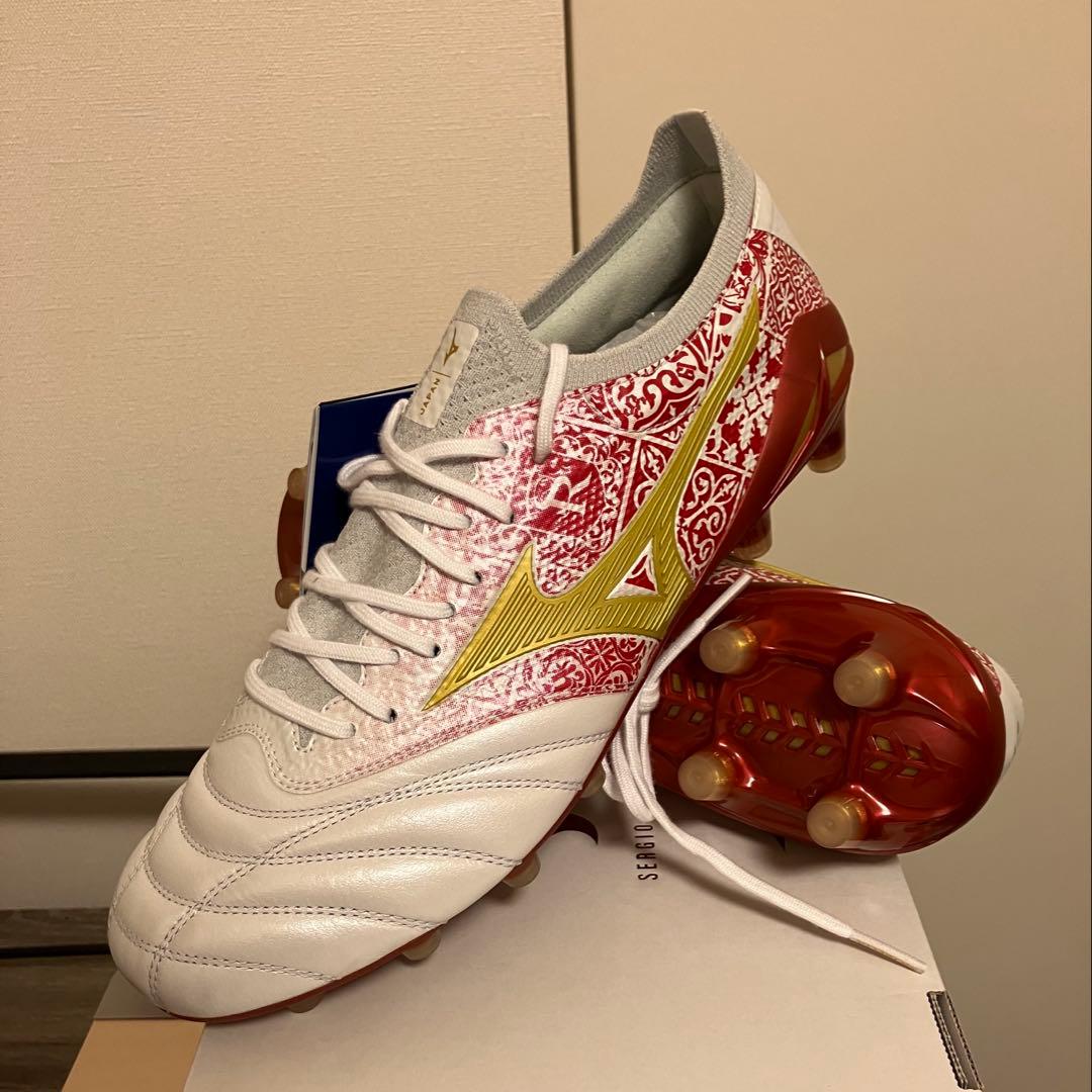 ミズノ　サッカースパイク　モレリアネオ4 セルヒオ・ラモス 26.0