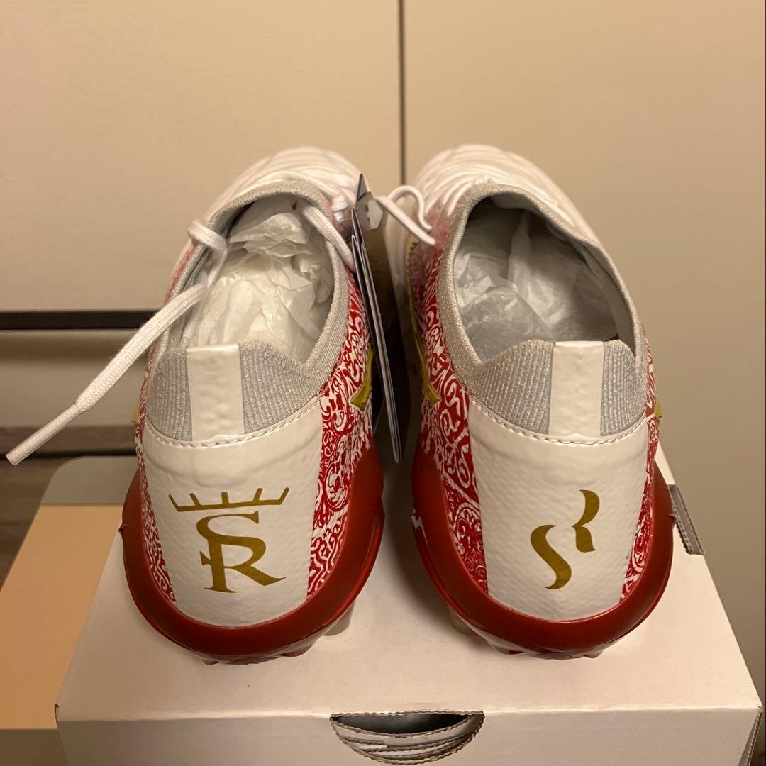 ミズノ　サッカースパイク　モレリアネオ4 セルヒオ・ラモス 26.0