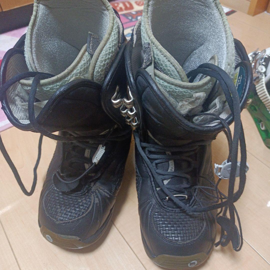 BURTONフリースタイル スノーボード バインディング、ブーツ付き