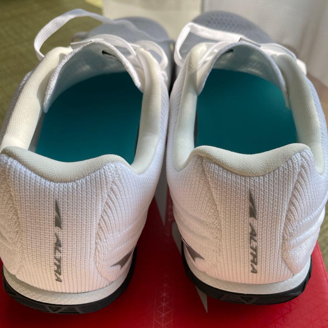 アルトラ エスカランテ 2.5 ランニングシューズ