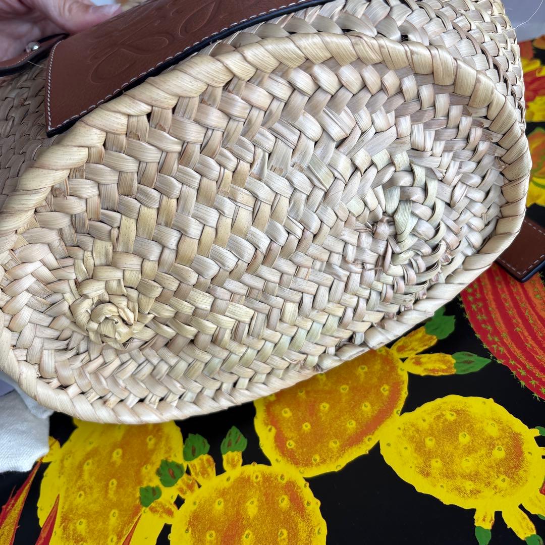 値下げ　 ロエベ　籠バッグ　スモール　タン