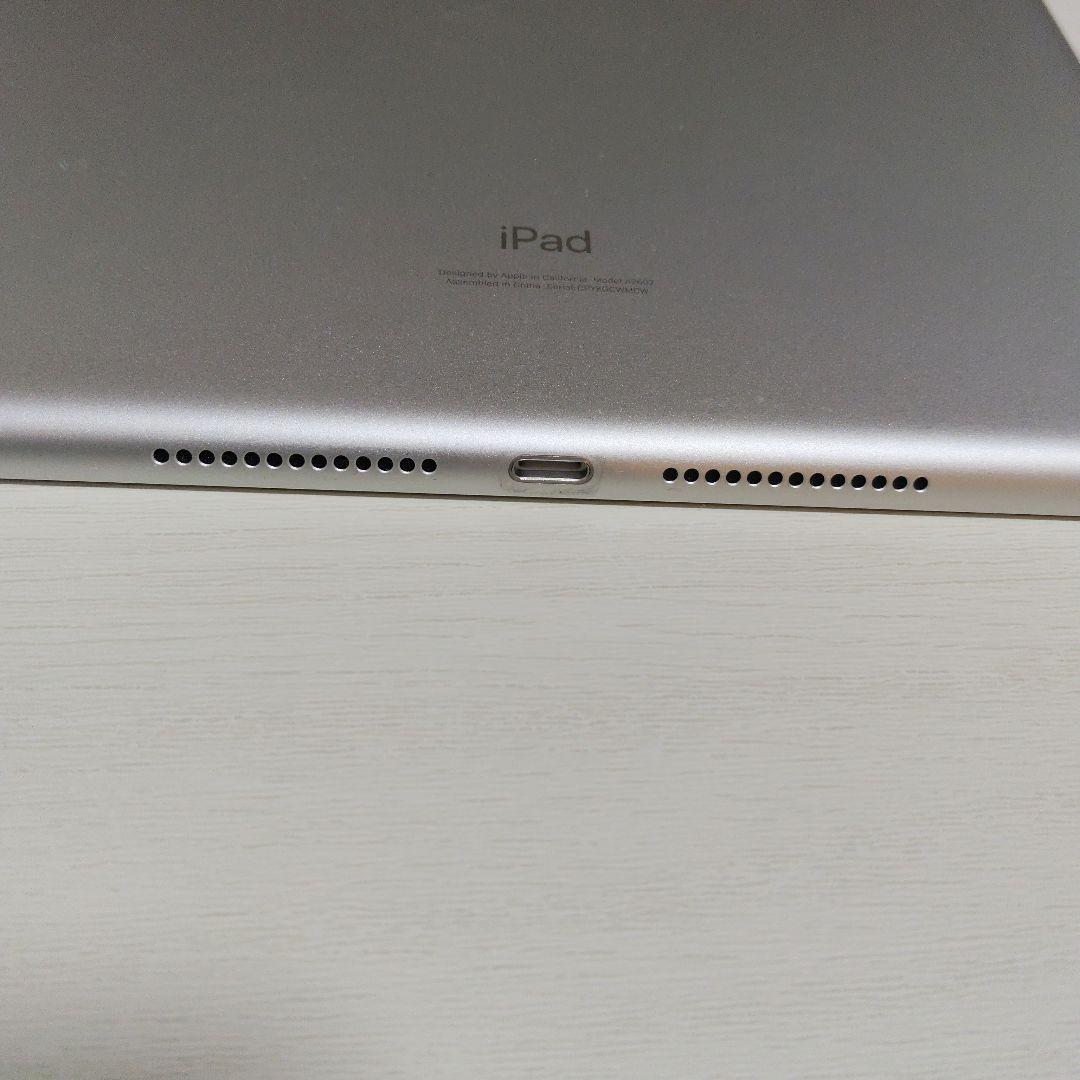 Apple iPad 第9世代 64GB Wi-Fiモデル シルバー