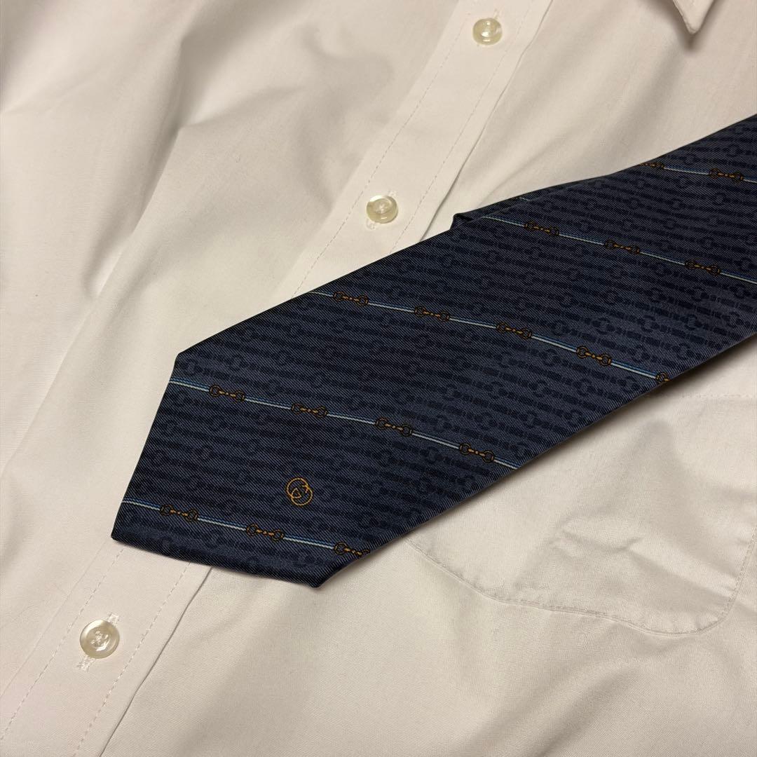 GUCCI ヴィンテージ　ネクタイ　ブルー