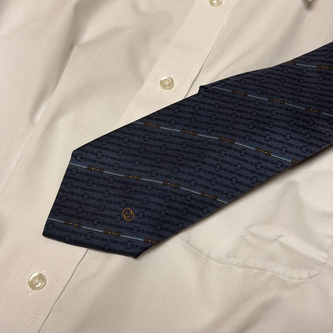 GUCCI ヴィンテージ　ネクタイ　ブルー