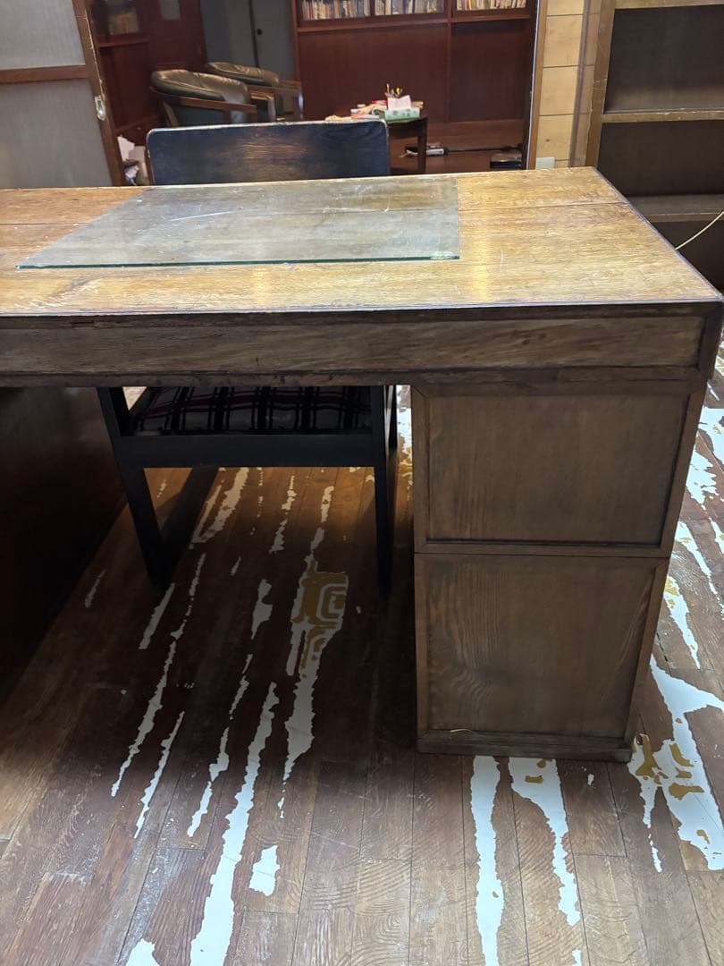 昭和レトロ　85年前のデスク