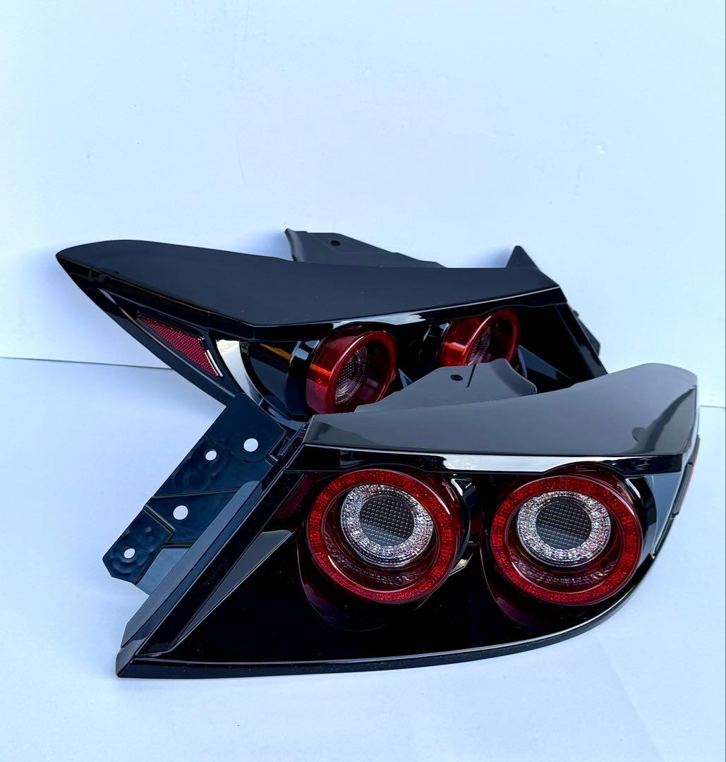 新品未使用☆GR86 / BRZ / ZN8 ZD8丸型4灯LEDテールランプ