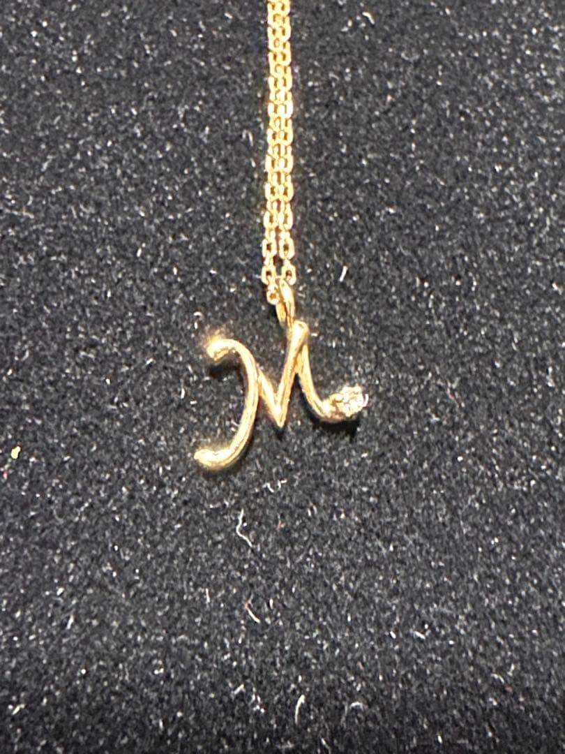 k18プチダイヤモンドネックレス　未使用！イニシャルM