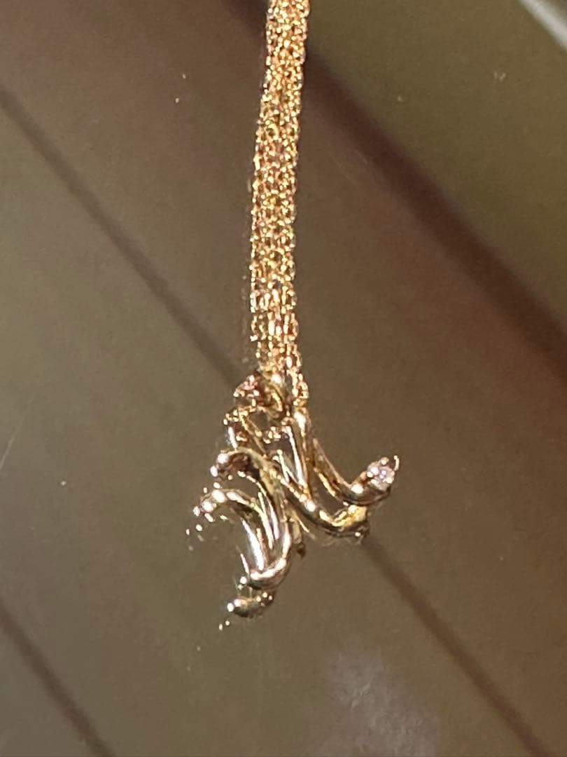 k18プチダイヤモンドネックレス　未使用！イニシャルM