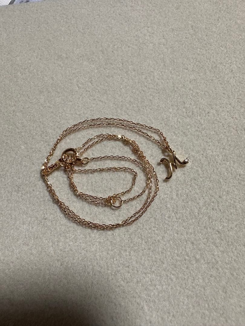 k18プチダイヤモンドネックレス　未使用！イニシャルM