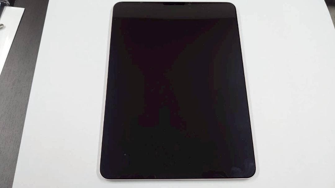 j*r様 iPad Air 第5世代 M1チップ 64GB Wi-Fiモデル A