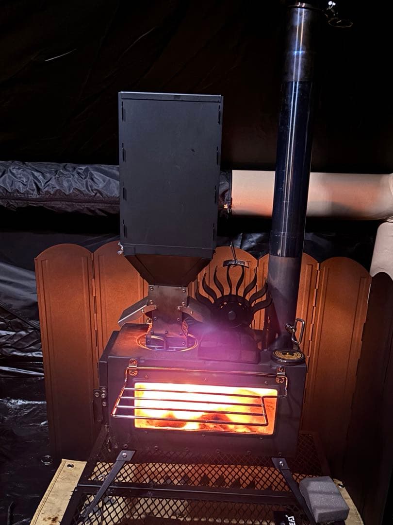 SENQI ペレット薪ストーブ　二回使用　ブラック