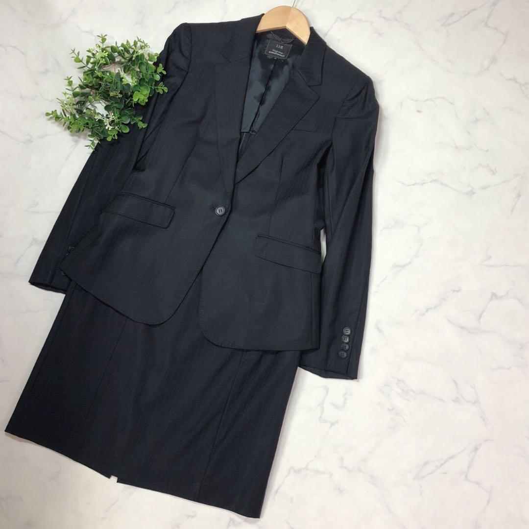 23区バハリエの高級素材スーツ（42Ｔ）ジャケットスカート