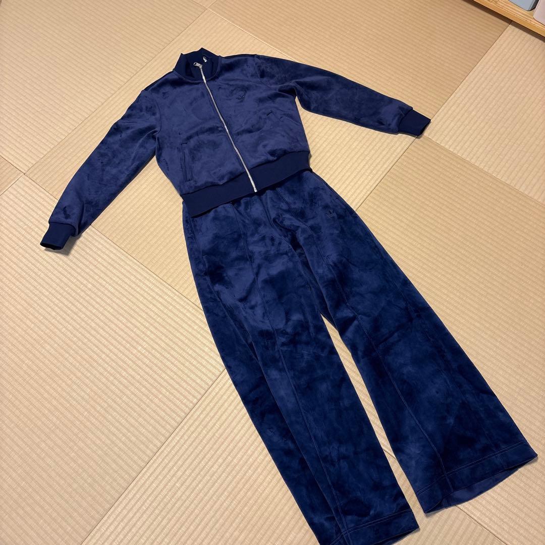adidas ベロアジャージセット