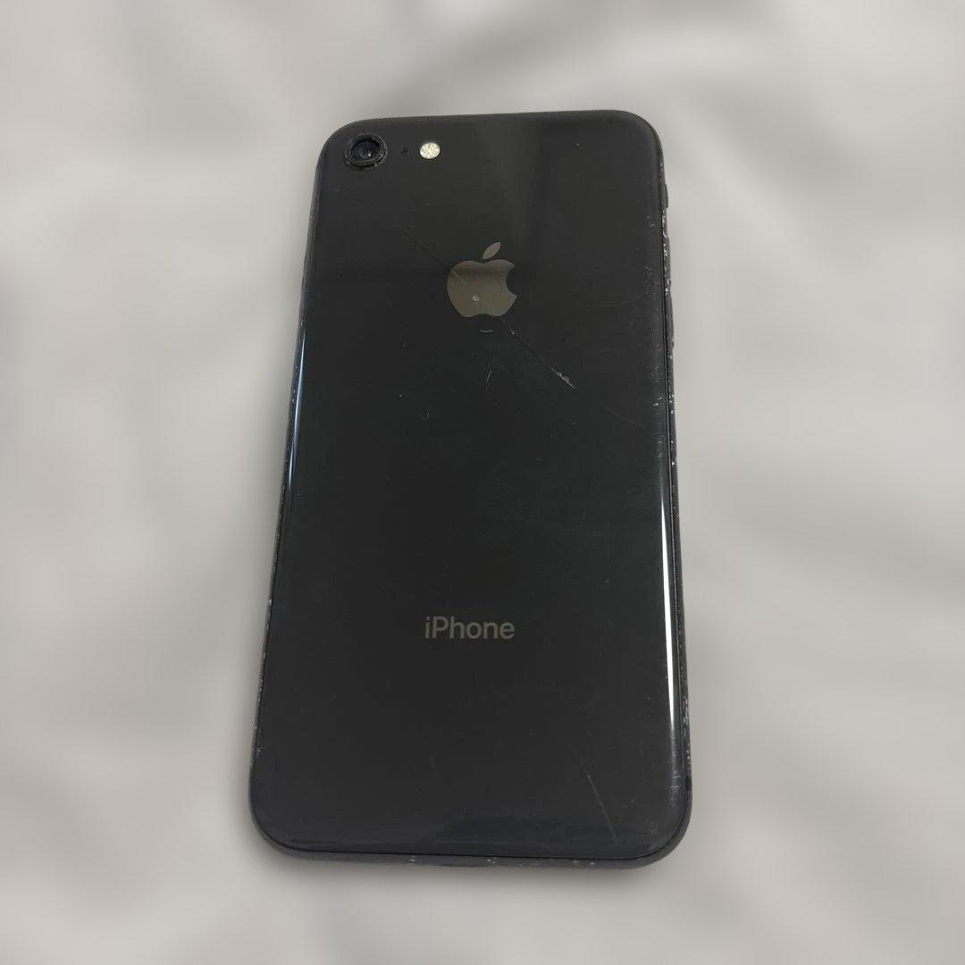 iPhone8 本体 SiM抜き済