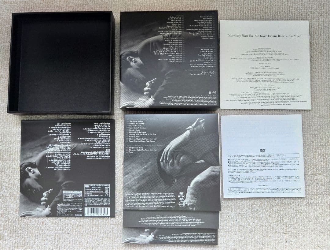 ザ・クイーン・イズ・デッド -デラックス・エディション