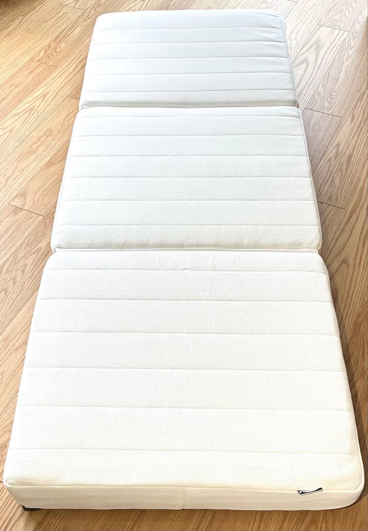 IKEA VITHÄLLヴィトヘル マットレス／プーフ かため グレー