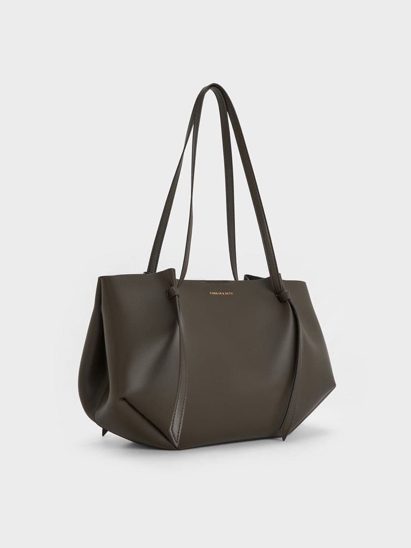 【美品】CHARLES &KEITH Calla カルラ　トートバッグ