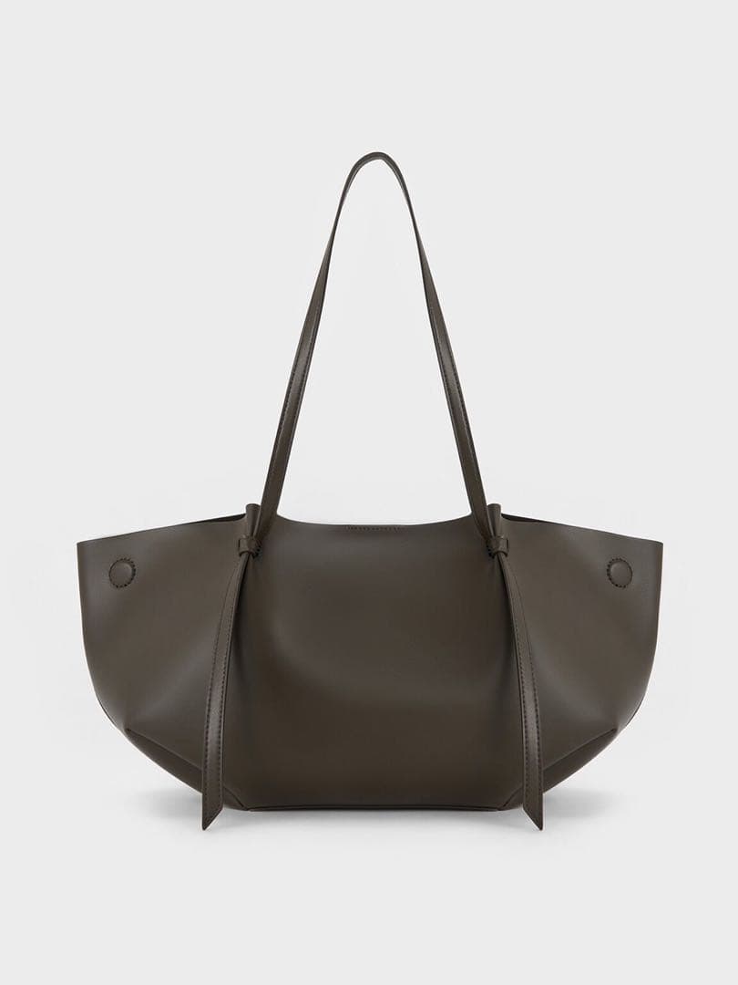 【美品】CHARLES &KEITH Calla カルラ　トートバッグ