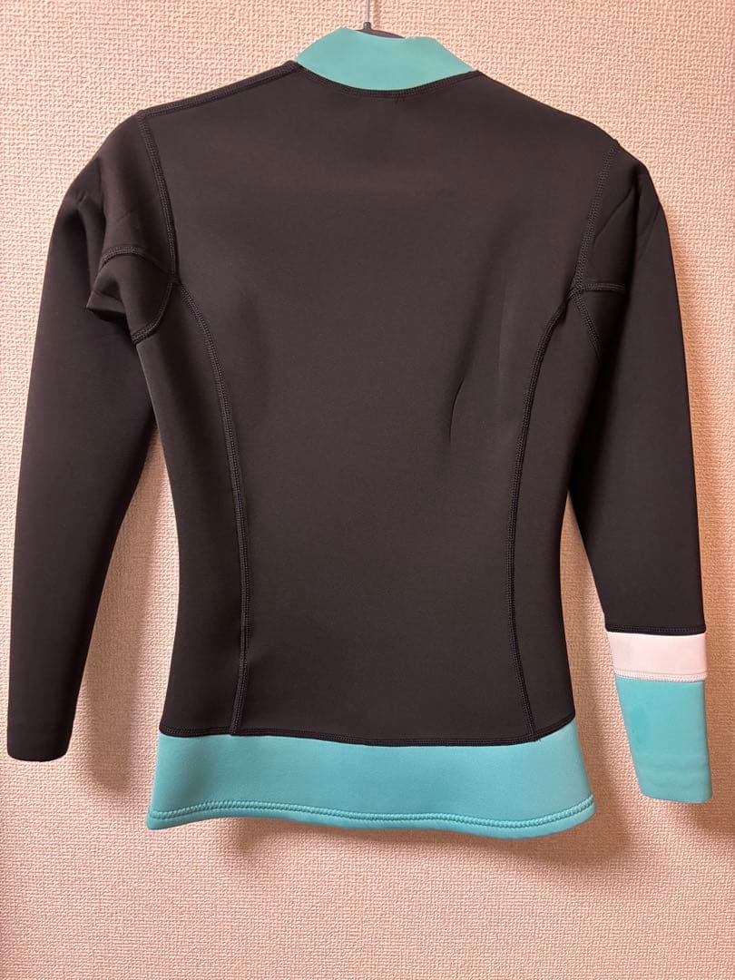 FELLOW ウェットスーツ ブラック/ターコイズ　タッパーとロングジョン2点