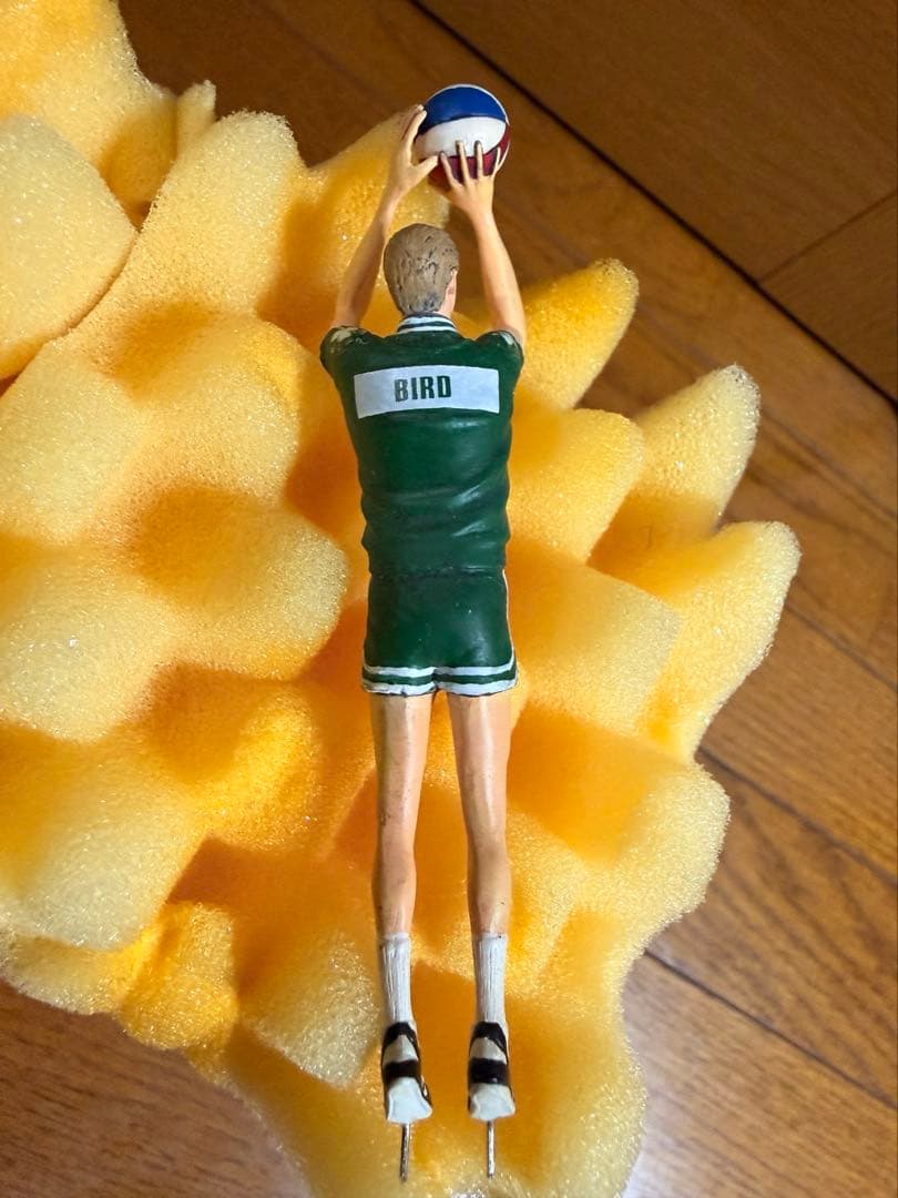 Upper Deck Larry Bird TributesフィギュアCOA付