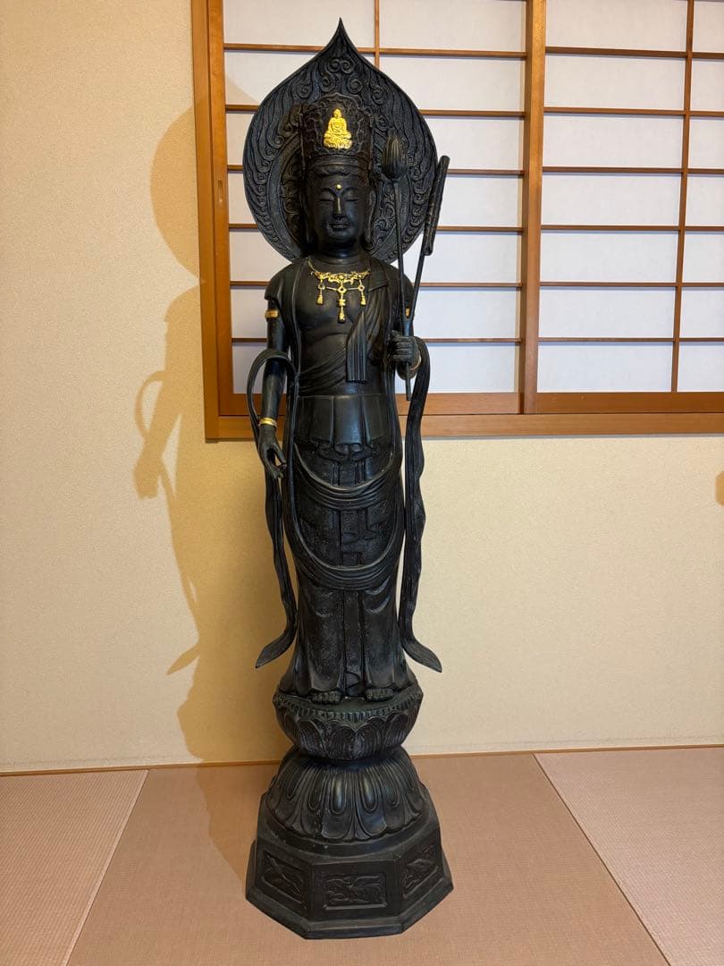 ブロンズ像　仏像