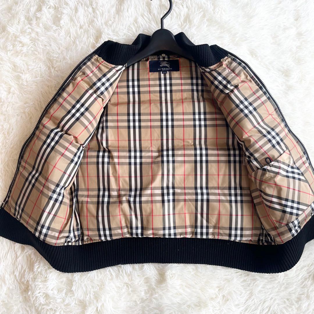 バーバリー　ダウンベスト　ノバチェック　Mサイズ　ベルト　リブ　黒　ホースロゴ