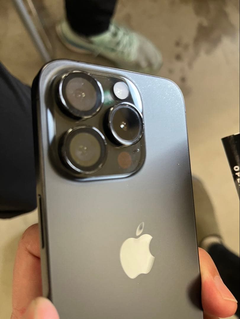 Apple iPhone 15 Pro スペースブラック