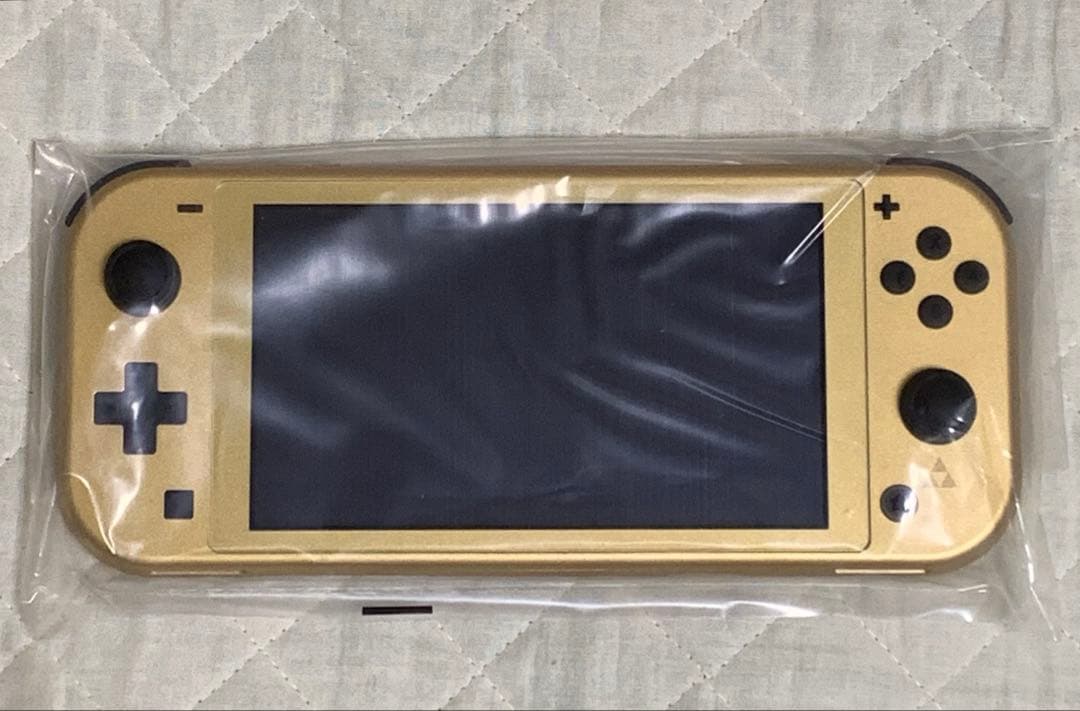 【未使用に近い】ニンテンドースイッチ ライト ハイラルエディション