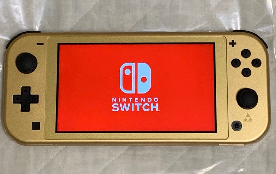 【未使用に近い】ニンテンドースイッチ ライト ハイラルエディション