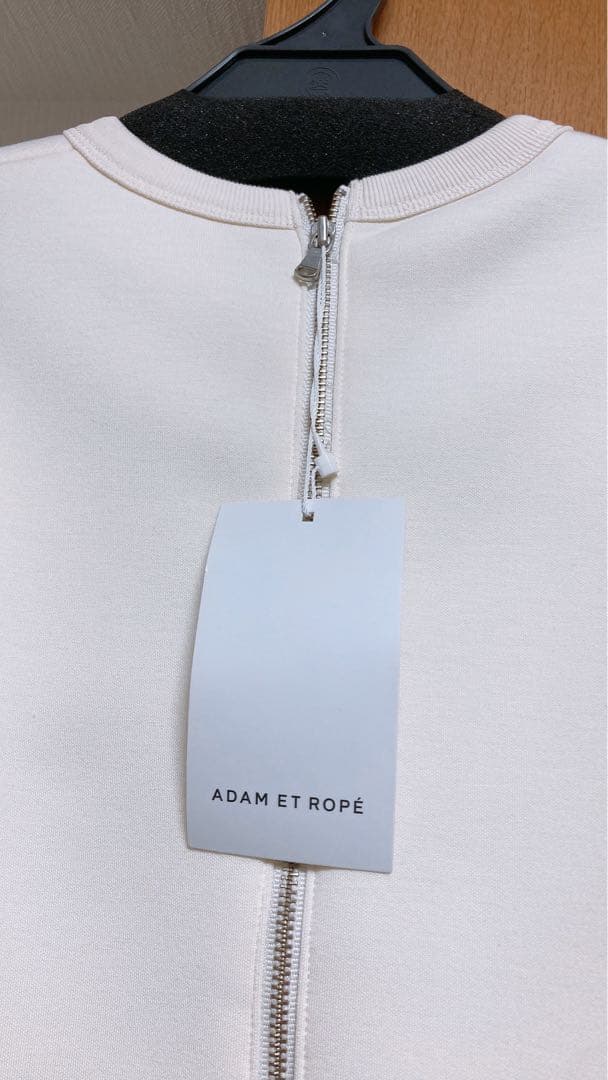 【最終値下げ】ADAM ET ROPE' FEMME新品トップス