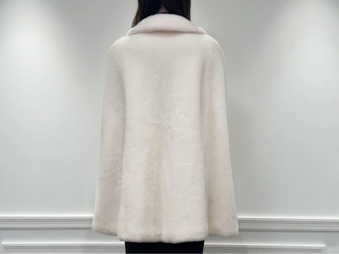 mid アベニエールトワール ウールポアケープコート アイボリー