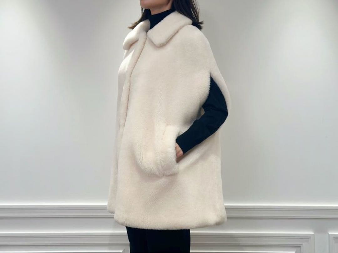 mid アベニエールトワール ウールポアケープコート アイボリー