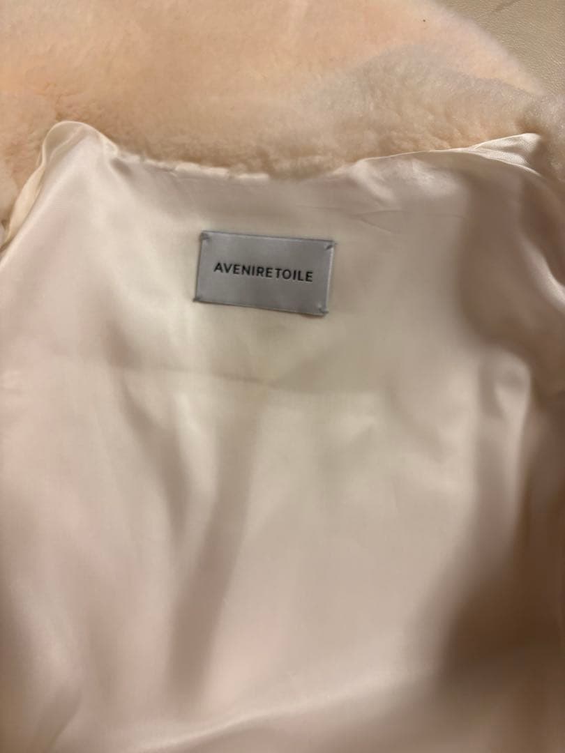 mid アベニエールトワール ウールポアケープコート アイボリー