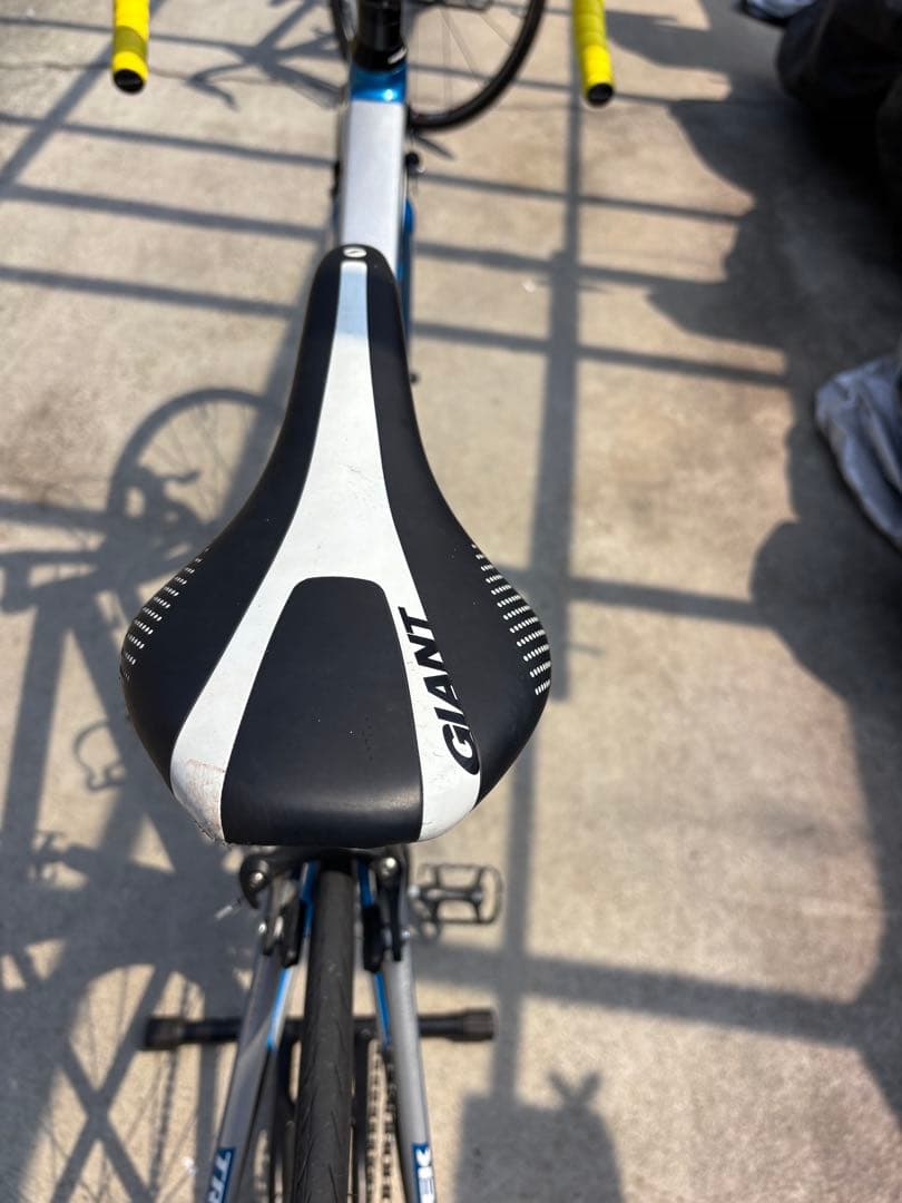 TREK ONE SERIES 1.2 ロードバイク