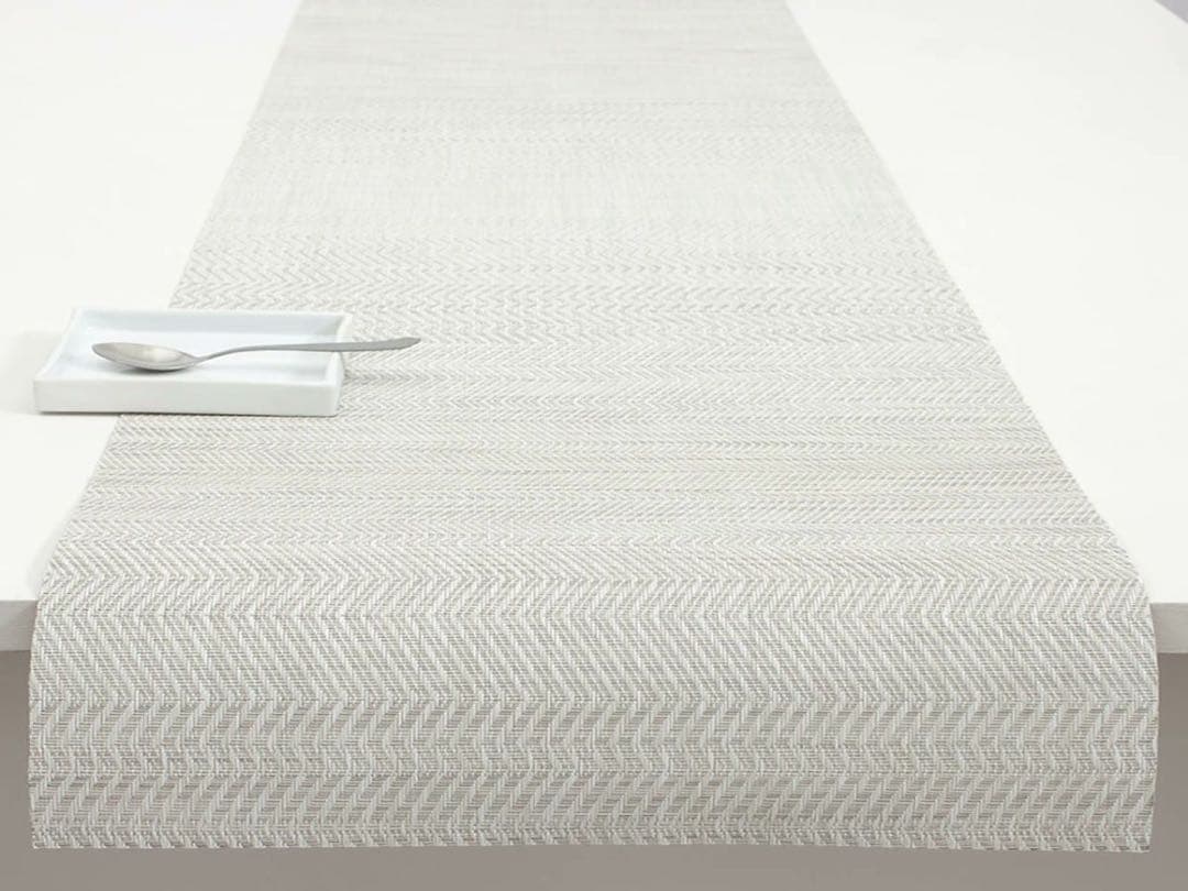 Chilewich テーブルランナー Wave グレー